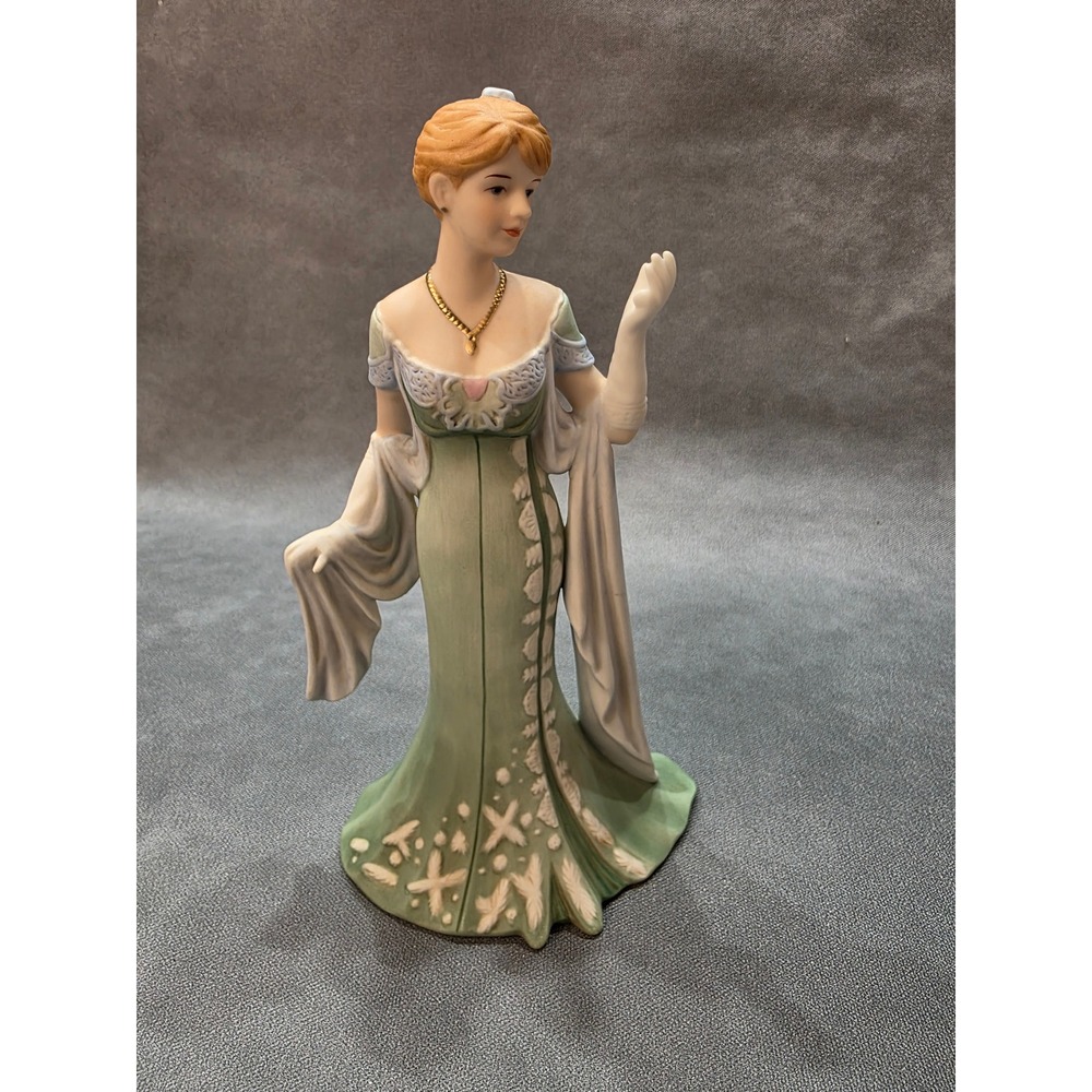 Home Interiors Amelia Porcelain Figurine 2005 Lady in Green Gown 14054-05 9"